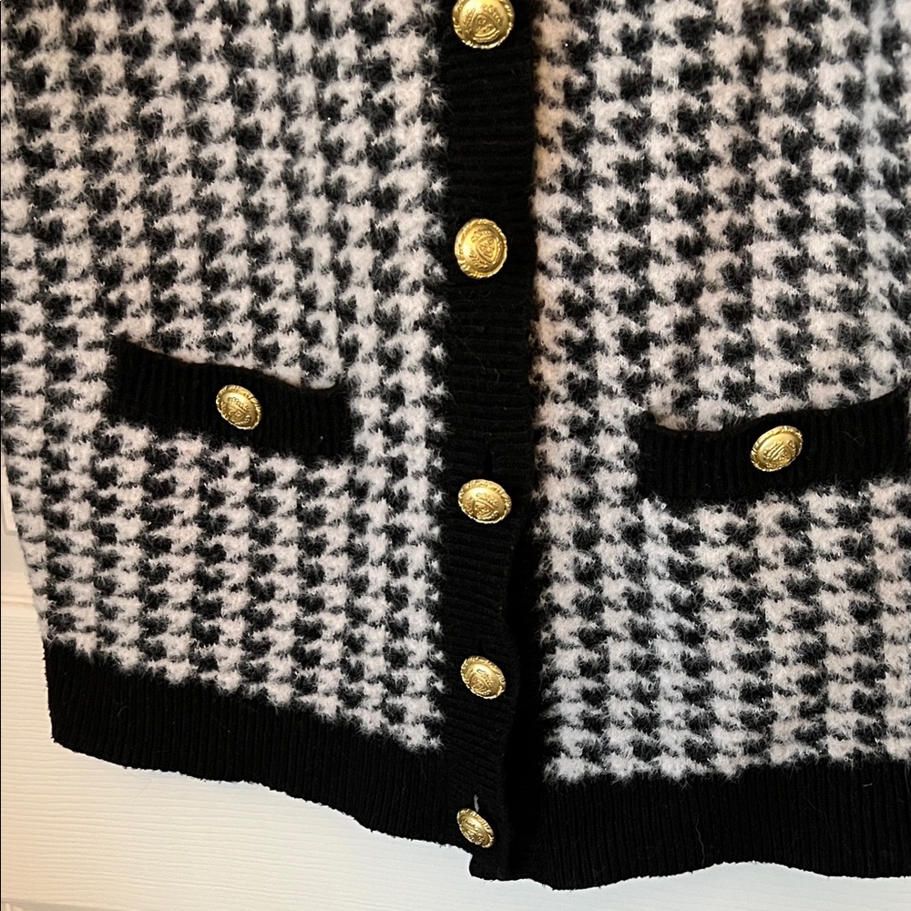 Tahari Black and White Houndstooth Cardigan - Picture 4 of 6